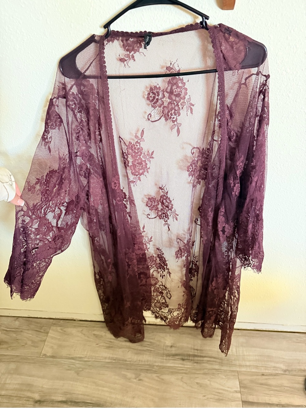 Lane Bryant Plum Lace Sheer Robe - Picture 2 of 3